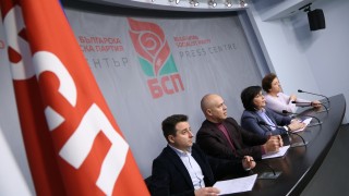 Пълен хаос, Борисов се подиграва с хората, избухна БСП