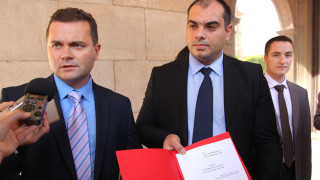 БСП внесе искане в Конституционния съд решението на Народното събрание