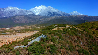 Проливни дъждове продължили 12 часа предизвикаха внезапни наводнения и свлачища