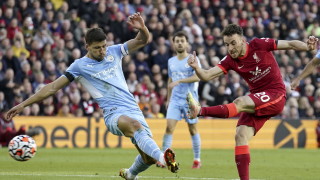 Челси в момента е на първо място във Висшата лига