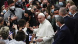 Папата заклейми егоизма на онези, които заменят децата с домашни любимци