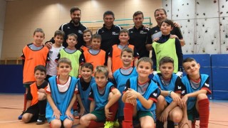 Красимир Балъков взе участие в заниманията на своето футболно училище