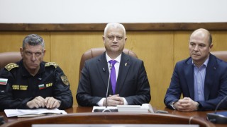 МВР министърът: Няма как един Картоф да бъде сам