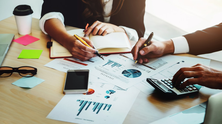 До 11 000 лева месечно: Какви заплати вземат мениджърите у нас?