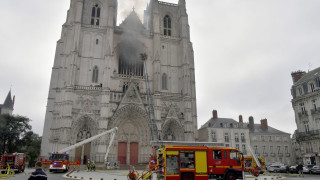 Заподозрян е задържан за втори път докато властите продължават да