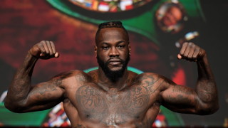 Бившият световен шампион в тежка категория Дионтей Уайлдър няма да