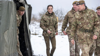 Кейт Мидълтън в неочаквана светлина