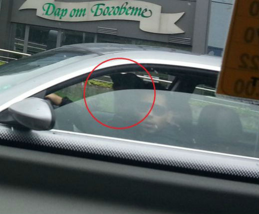 След побоя приятел вози тайно Иво Аръков 