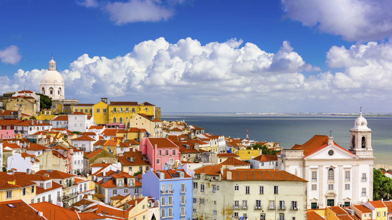 Икономиката на Португалия расте, но не и местната борса