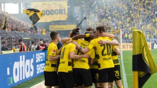 Отборът на Борусия Дортмунд записа класическа победа с 3 0 над