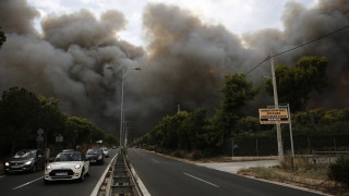 Пожарите в Гърция взеха жертви