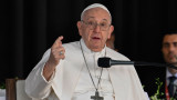  Папа Франциск прикани за дипломатическо решение на войната в Украйна 