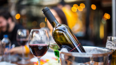 Някои от най-големите митове за виното, които пилеят парите ви