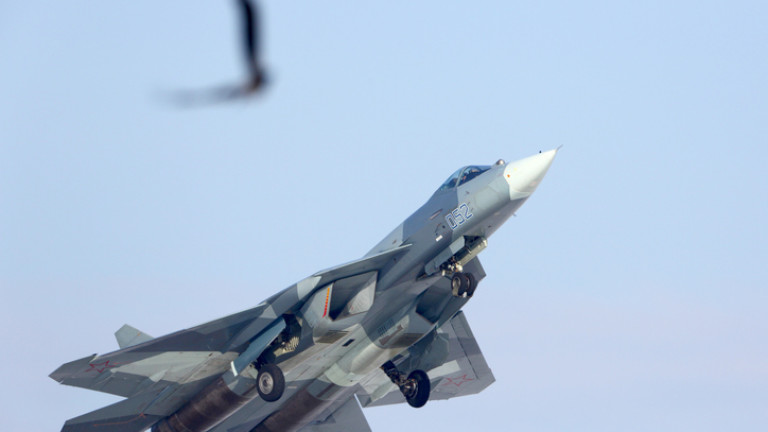 В Русия разработват противокорабна ракета за Су-57