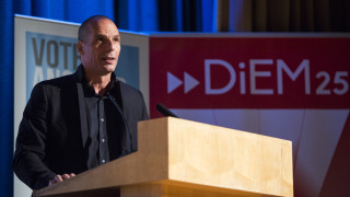 Спорният бивш финансов министър на Гърция Янис Варуфакис разкри името