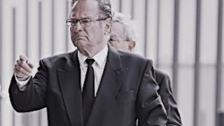 Бившият германски външен министър Клаус Кинкел почина на 82 години Ръководител на