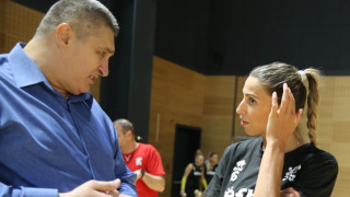 Президентът на Българската федерация по волейбол Любомир Ганев пожела успех