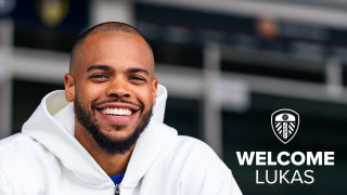 Новият член на английската Висша лига Лийдс Юнайтед обяви първи