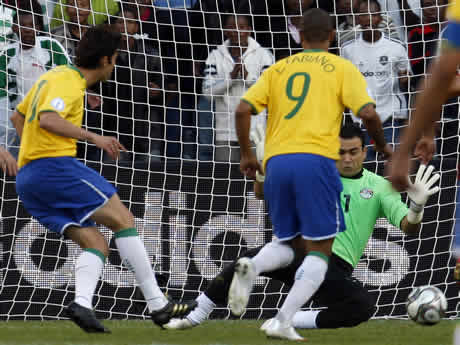 Бразилците ще учат испански  и английски