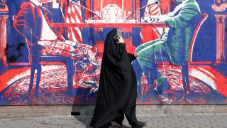 Гражданите на САЩ трябва незабавно да напуснат територията на Иран Aмериканците