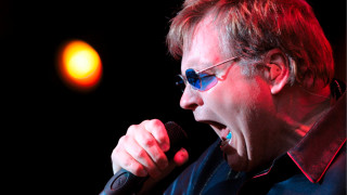 Певецът Мийт Лоуф чийто албум Bat Out of Hell е