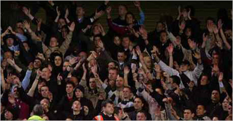 Реферите прекратяват мачовете при расистки прояви