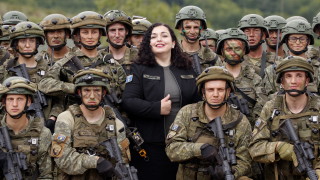 Президентът на Косово Вьоса Османи обяви двама руски дипломати за