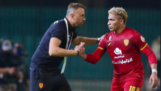 Бившият национален селекционер Ивайло Петев тръгна с победа начело на