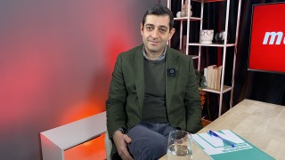 Един от най големите проблеми свързани с първия бюджет на България