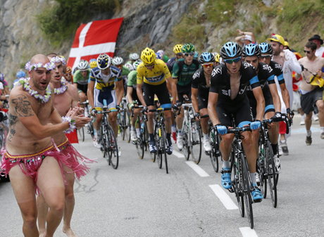 Радост за домакините - Риблон с етапна победа на Тура