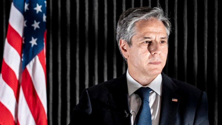 Антъни Блинкън пристига в Китай с предупреждение за Пекин за подкрепата на Русия