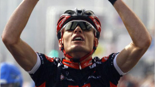 Испанец спечели шестия етап от пробега Париж - Ница
