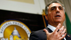 Реза Пахлави призова Мерц да спре преговорите с режима в Техеран