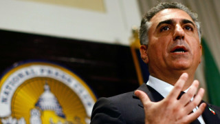 Наследникът на свалената монархия на Иран прогнозира че режимът ще се