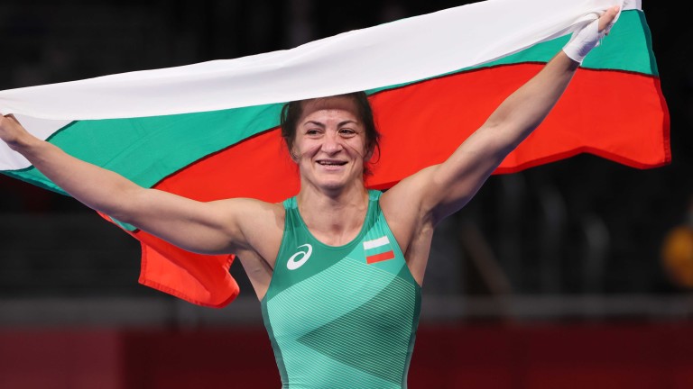Международната федерация по борба (UWW) избра бронзовата олимпийска медалистка Евелина