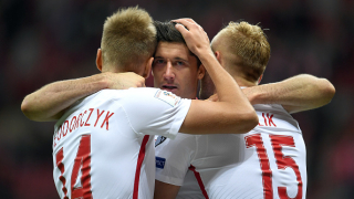 Роберт Левандовски счупи поредния си рекорд при победата на Полша