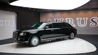 Путин обяви серийното производство на луксозната лимузина "Аурус"
