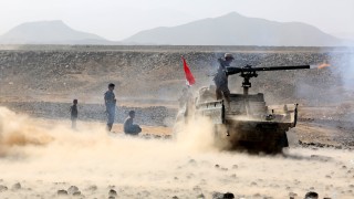 Саудитски боен самолет е бил свален в Йемен Зад атаката