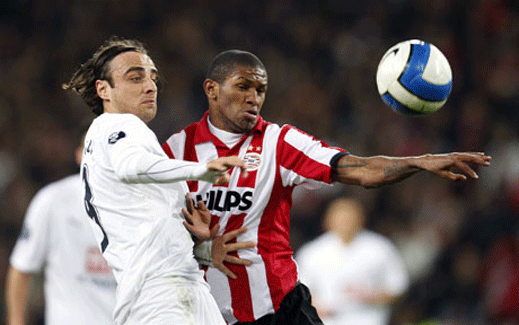 Тотнъм отпадна от купата на УЕФА, Бербатов играч на мача