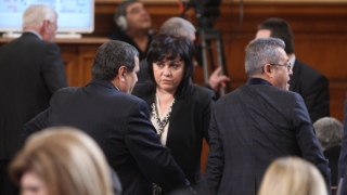 Корнелия Нинова оглави комисията за пенсионните фондове