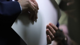 Арестуваха действащ съдебен заседател от Бургас за извършването на десетки
