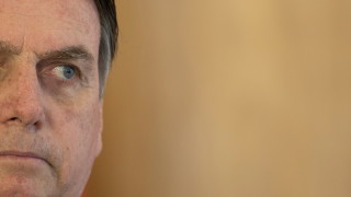 Президентът на Бразилия Жаир Болсонару подписа сделка с американците за