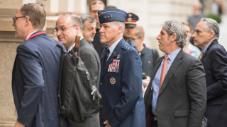 Китайското правителство няма намерение да участва в каквито и да