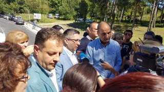 Президентът на БСП Румен Радев се заявява като политически опонент