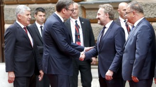 Членът на председателството на Босна и Херцеговина Бакир Изетбегович обяви