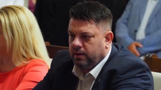 По всичко личи че правителството има намерение да дари зенитно ракетните