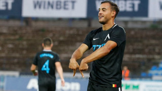 Халфът на Левски Давиде Мариани продължава със силните си игри