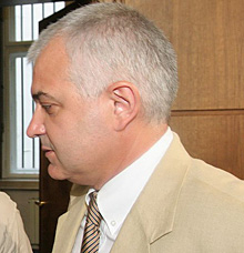 Атака подкрепя законопроектите за спецсъдилищата