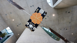 Глобалната европейска навигационна спътникова система Галилео Galileo поднови работа след техническия проблем