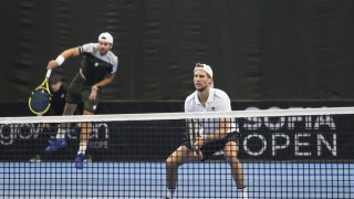 Симоне Болели и Андреас Сепи спечелиха първия мач на двойки на Sofia Open